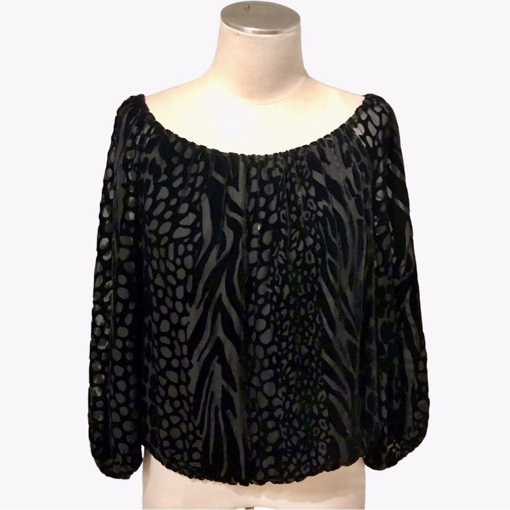 Alice + Olivia Women' s Top Velvet Blouse Off Shoulder Black Animal Print